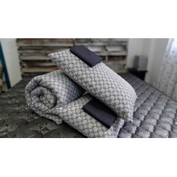 Le sac de couchage Voyageur Tout en Un (queen short 60 x 74)